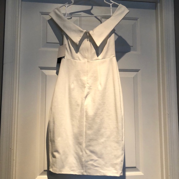 NWT Lulus white off the shoulder dress - Picture 3 of 4